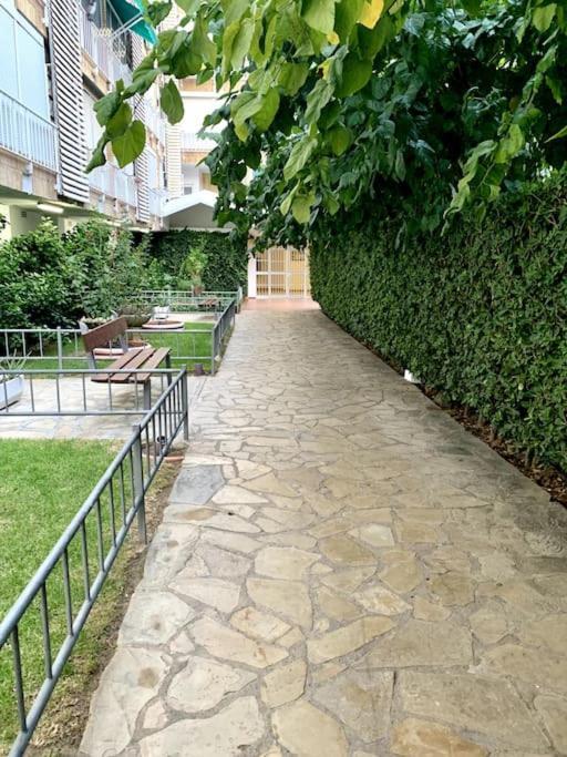 Bouquet Dream La Pineda Apartment Exterior foto